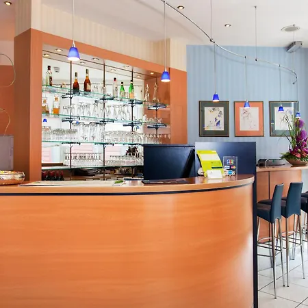 Otel Plaza Frankfurt am Main