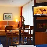 Plaza Hotel 3*