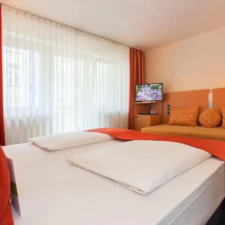 Szálloda Plaza 3*