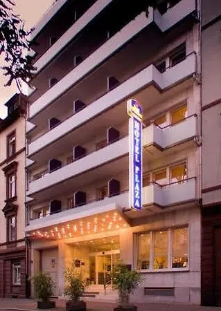 Szálloda Plaza 3*